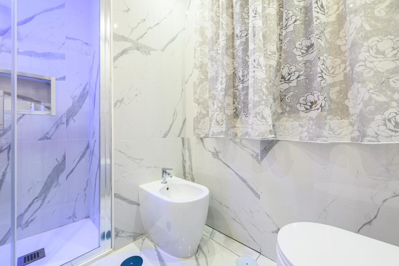 La Magnifica Napoli Apartments White House المظهر الخارجي الصورة